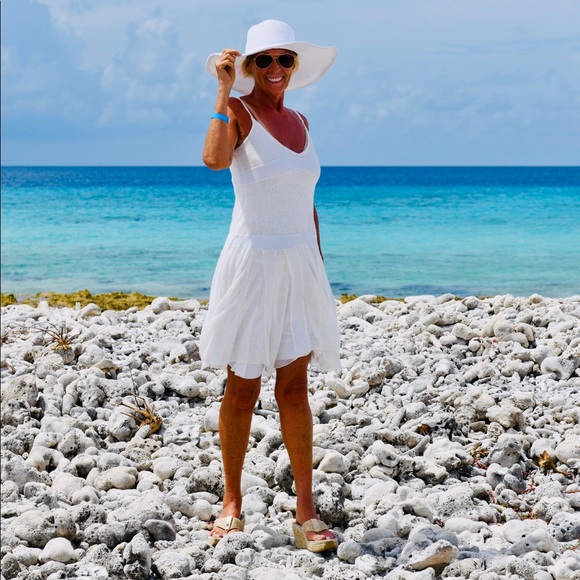 Meet your Posher, Tamera - Picture 1 of 1